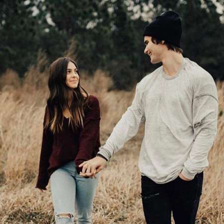 Chase Stokes relationship 